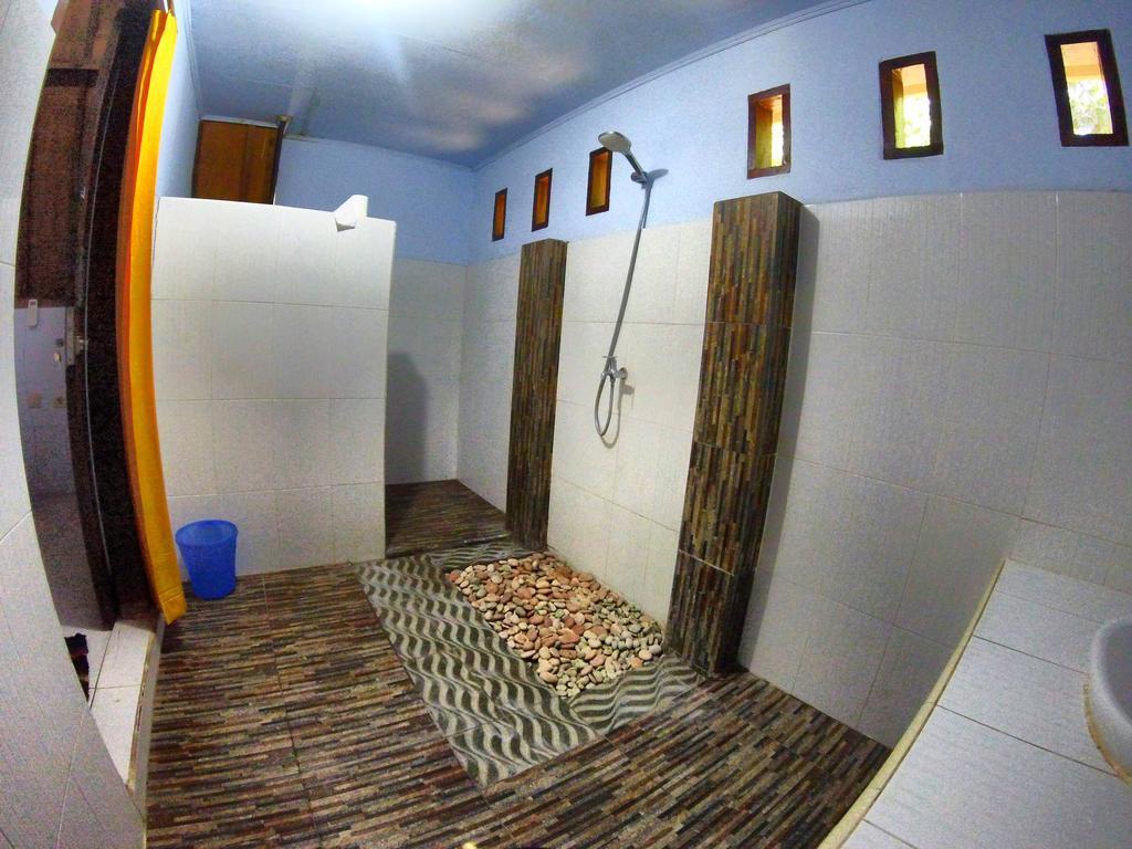 Ina Gili Guesthouse Гили-Эйр Экстерьер фото