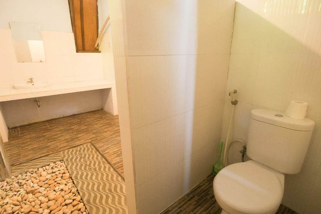 Ina Gili Guesthouse Гили-Эйр Экстерьер фото
