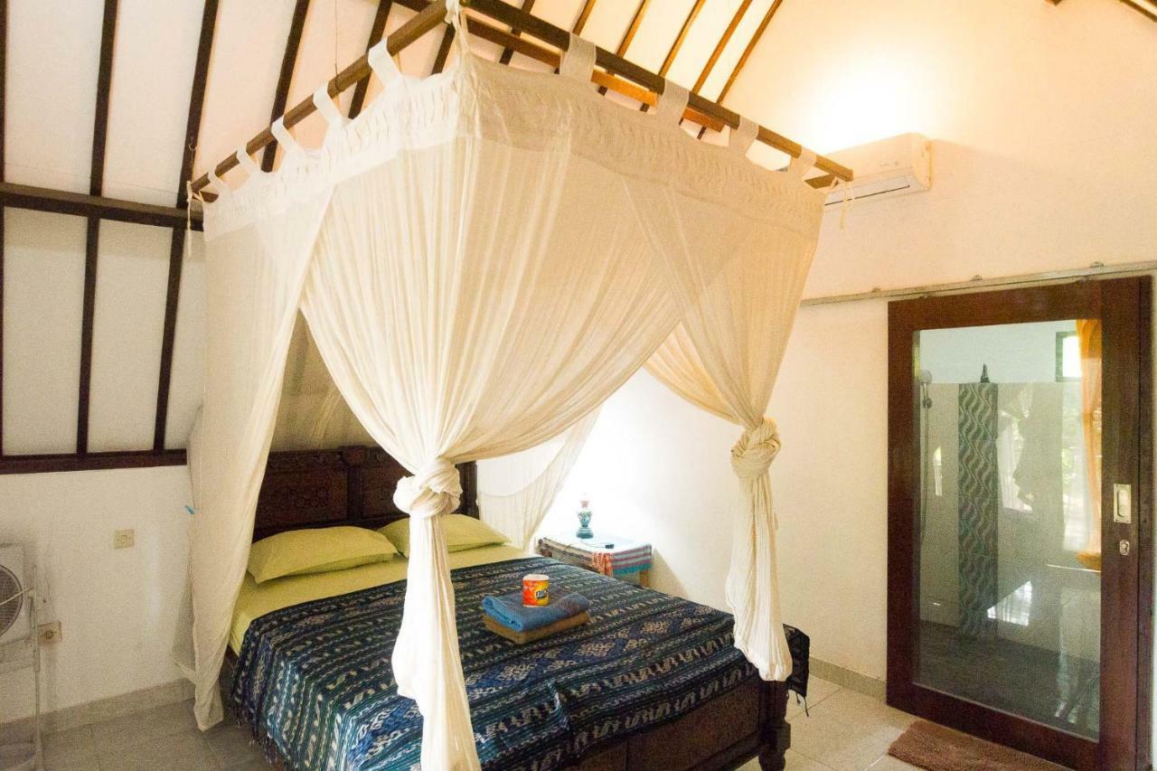 Ina Gili Guesthouse Гили-Эйр Экстерьер фото